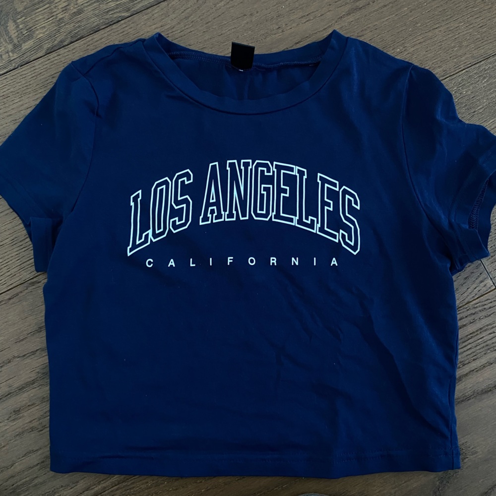 shein- dark blue crop top